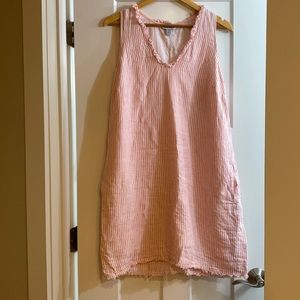 Barely worn Tommy Bahama linen shift. Size L